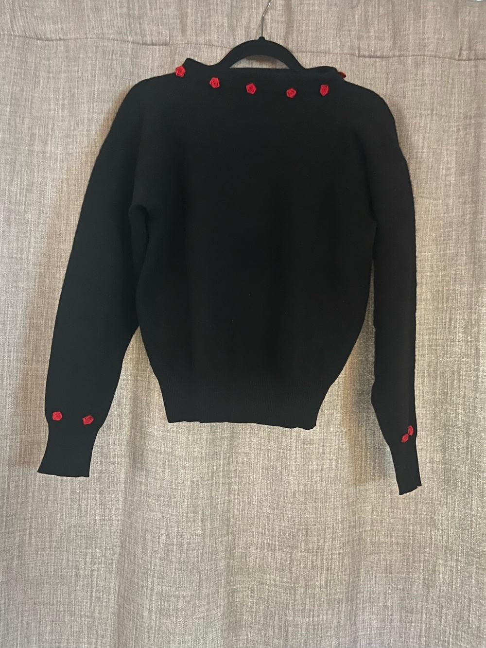 Black Women's Cahmere Sweater with Red Rose Accents